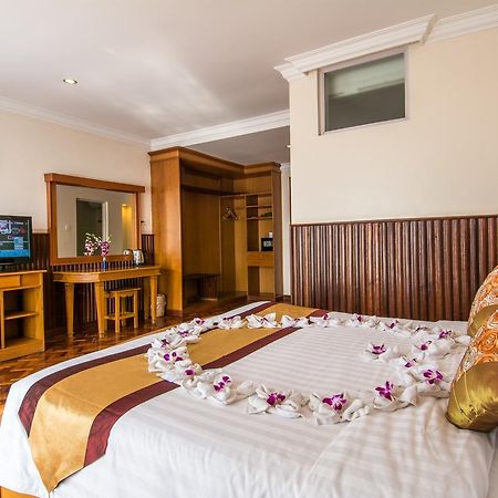 מנדלאי Ayarwaddy River View Hotel מראה חיצוני תמונה
