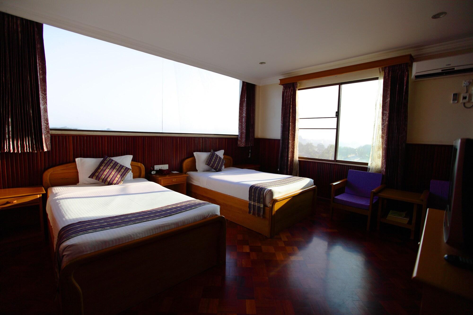 מנדלאי Ayarwaddy River View Hotel מראה חיצוני תמונה