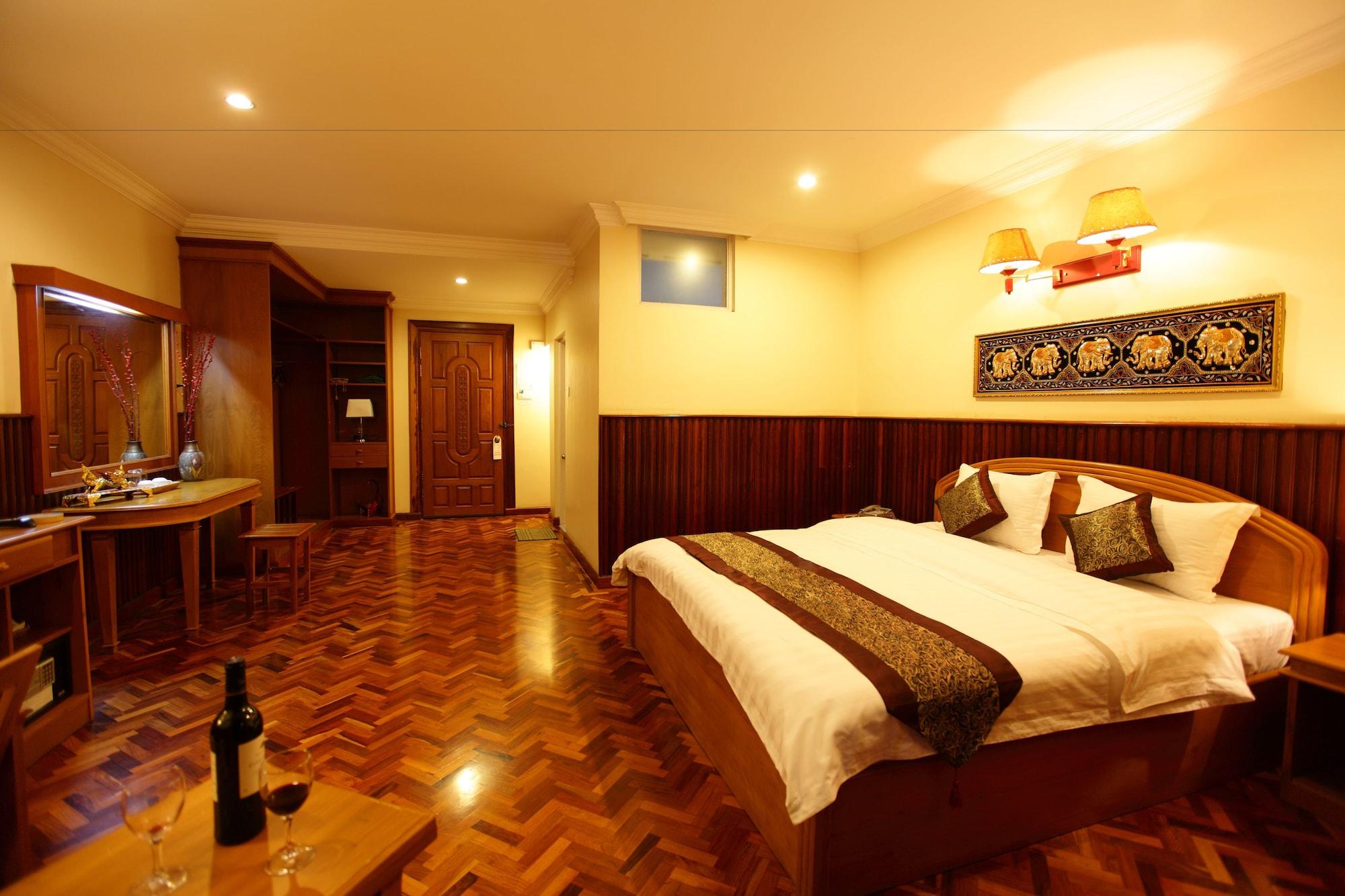 מנדלאי Ayarwaddy River View Hotel מראה חיצוני תמונה