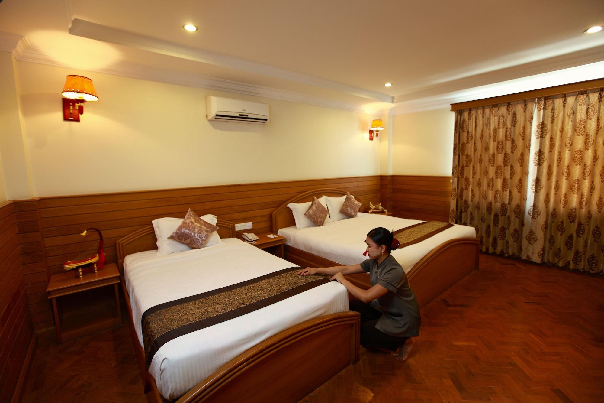 מנדלאי Ayarwaddy River View Hotel מראה חיצוני תמונה