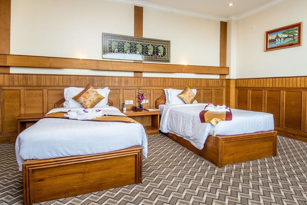 מנדלאי Ayarwaddy River View Hotel מראה חיצוני תמונה